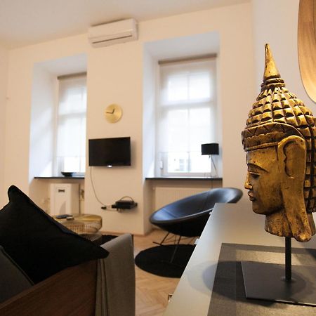 Real Delux Apartment Next To Gozsdu & Synagogue 부다페스트 외부 사진