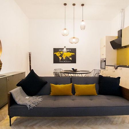 Real Delux Apartment Next To Gozsdu & Synagogue 부다페스트 외부 사진